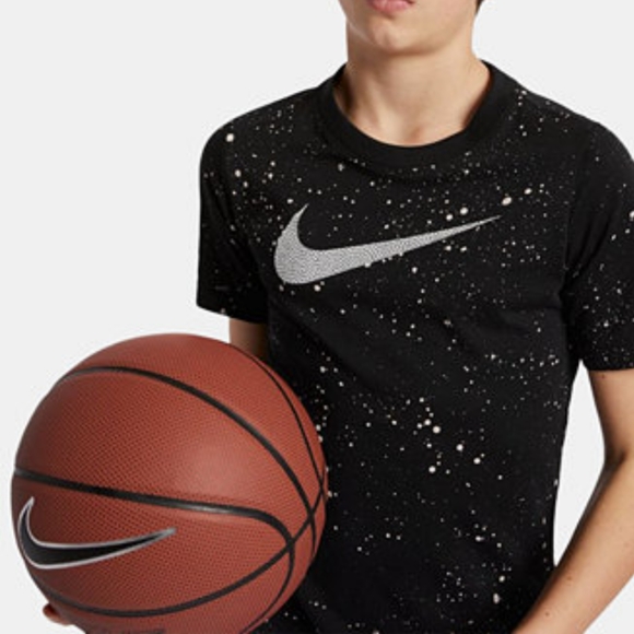 Nike Other - Nike Big Boys Dri-FIT Logo-Print Basketball T-Shirt Size XL